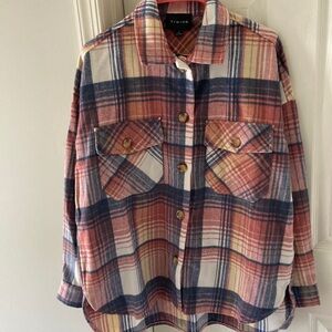 Women’s fall plaid jacket